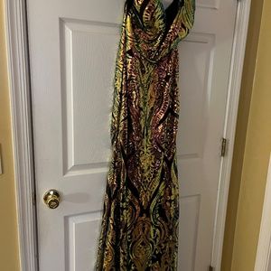 New sequenced prom gown